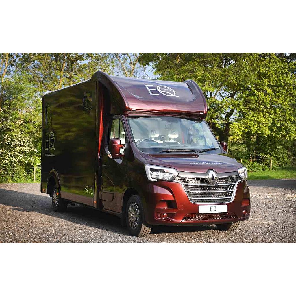 New-build 3.5-tonne horsebox. 2 stall